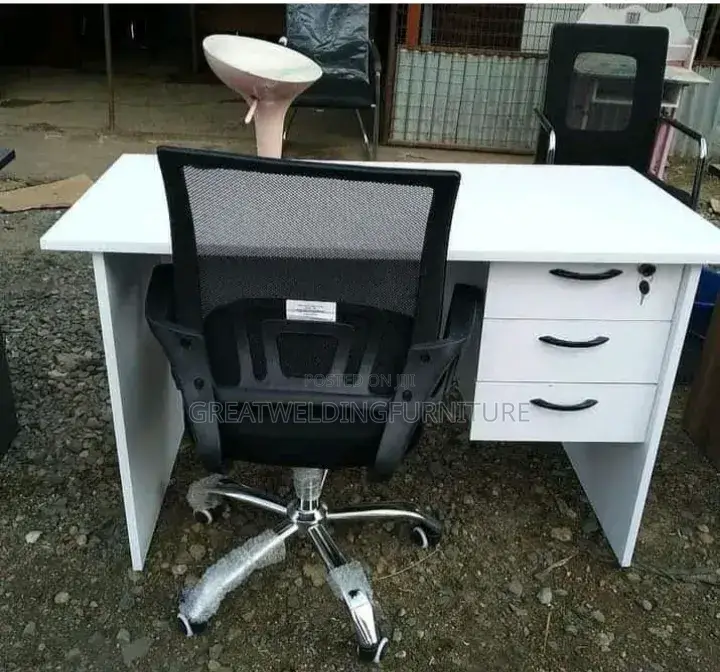 White Office Desk With Mesh Office Chair