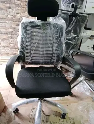 Adjustable Headrest Office Chair