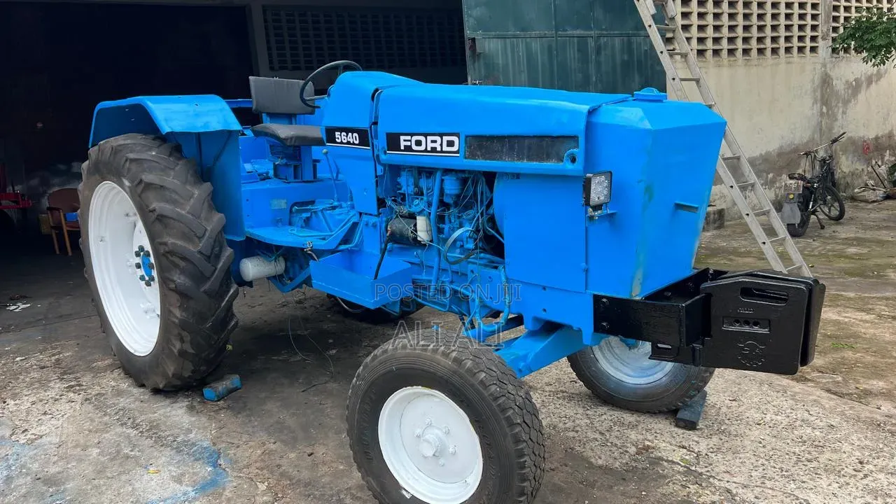 Ford 5640 Tractor