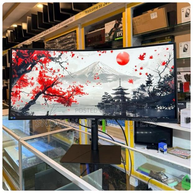 Samsung Viewfinity S65uc 34-Inch Curved Monitor.