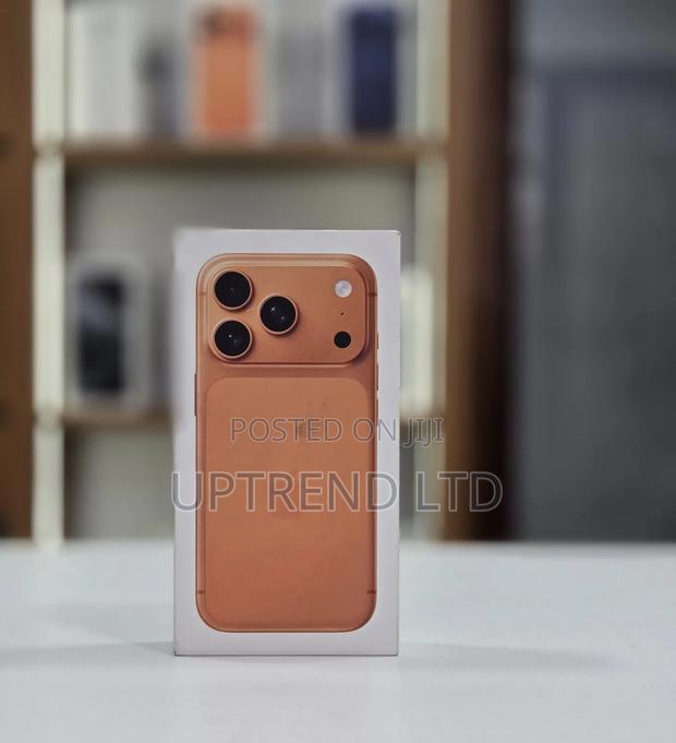 Apple iPhone 17 Pro 256 GB Orange - thumbnail 2