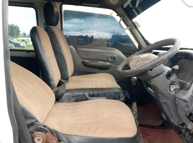 Mazda Bongo 2013 White - thumbnail 5