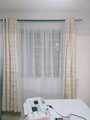 Modern Velvet Flow Curtains With White Curtains