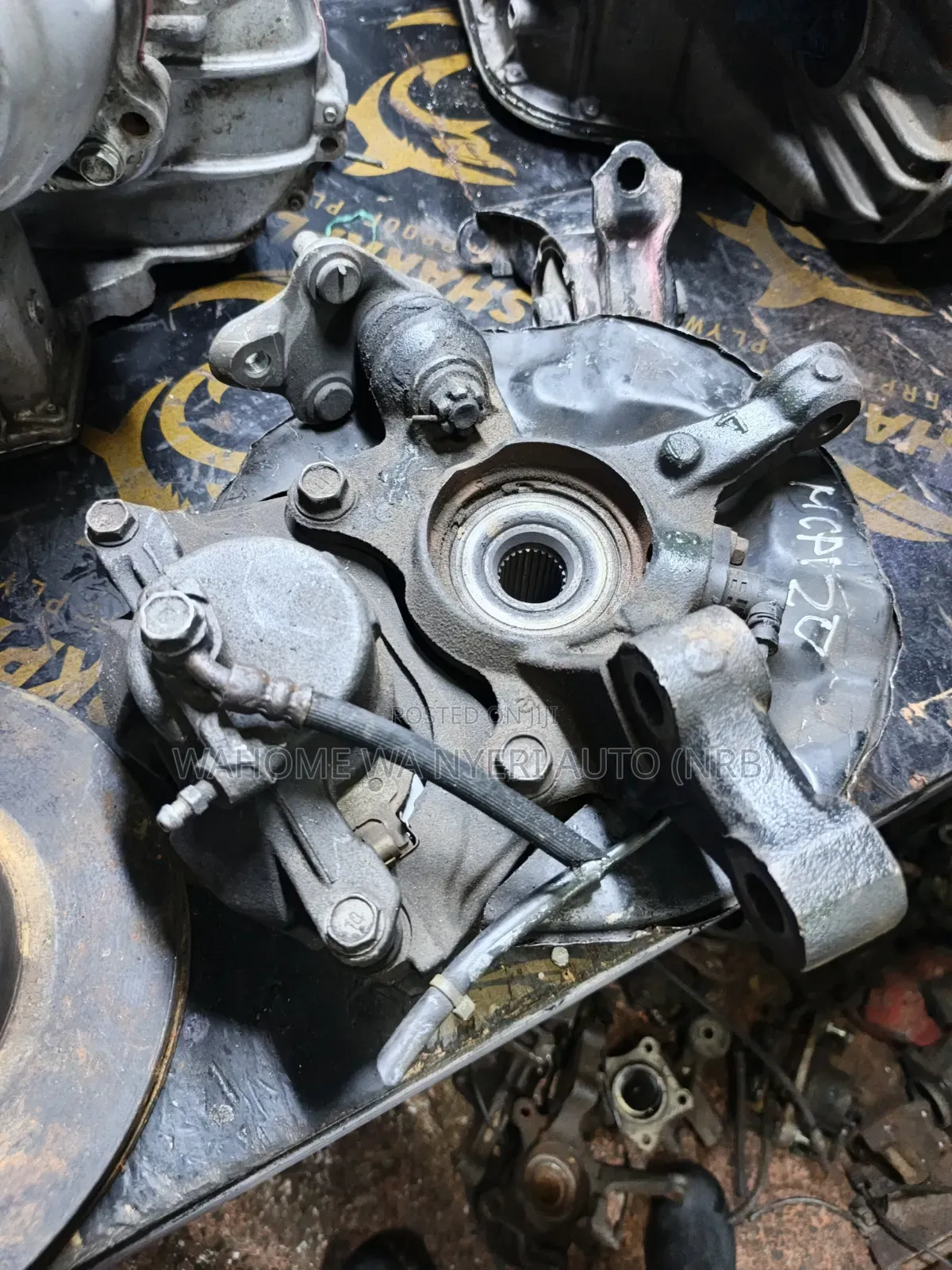 Hub Complete for Voxy,Noah Old Model