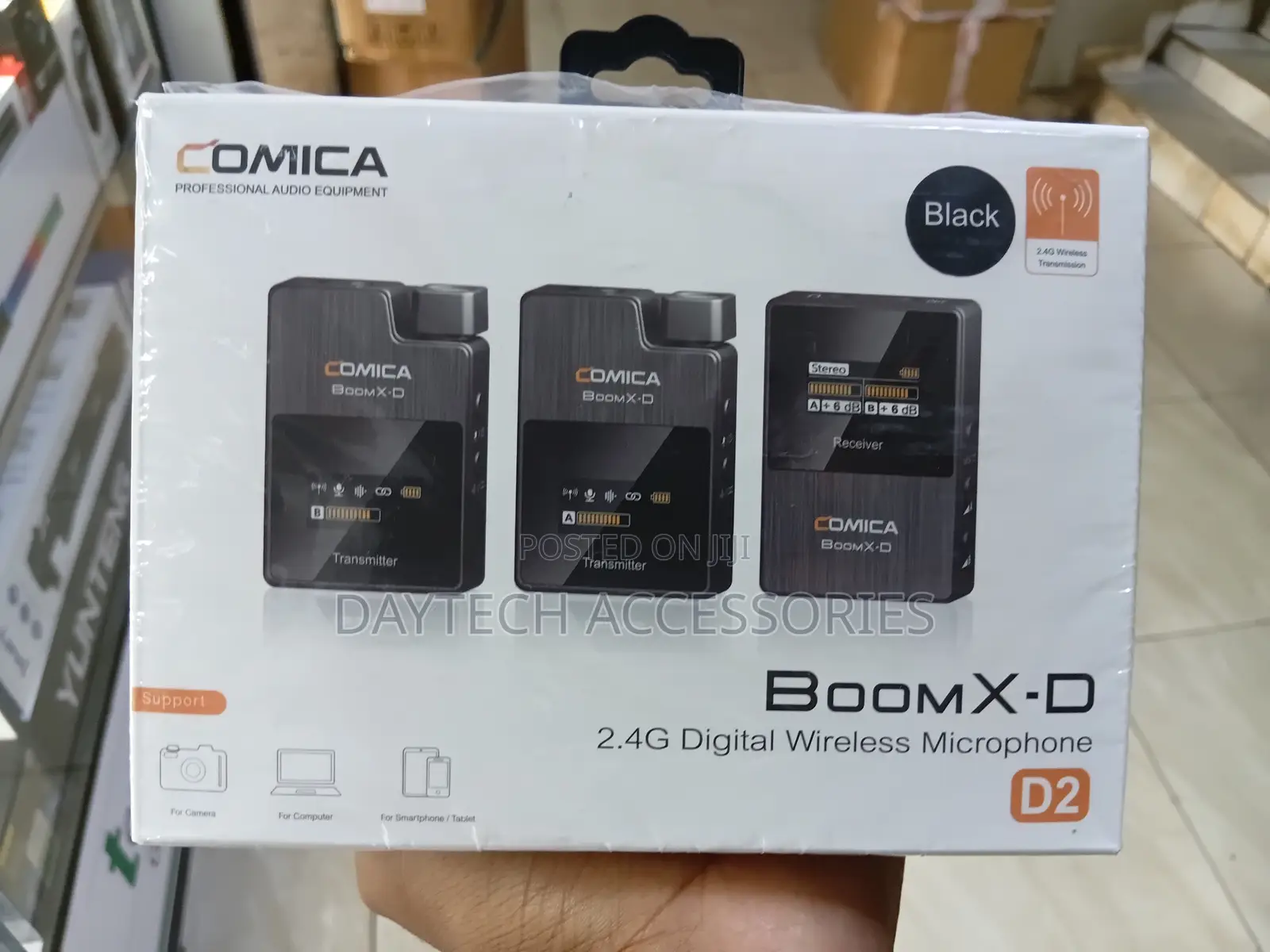 Comica Boomx-D D2 Wireless Microphone System.