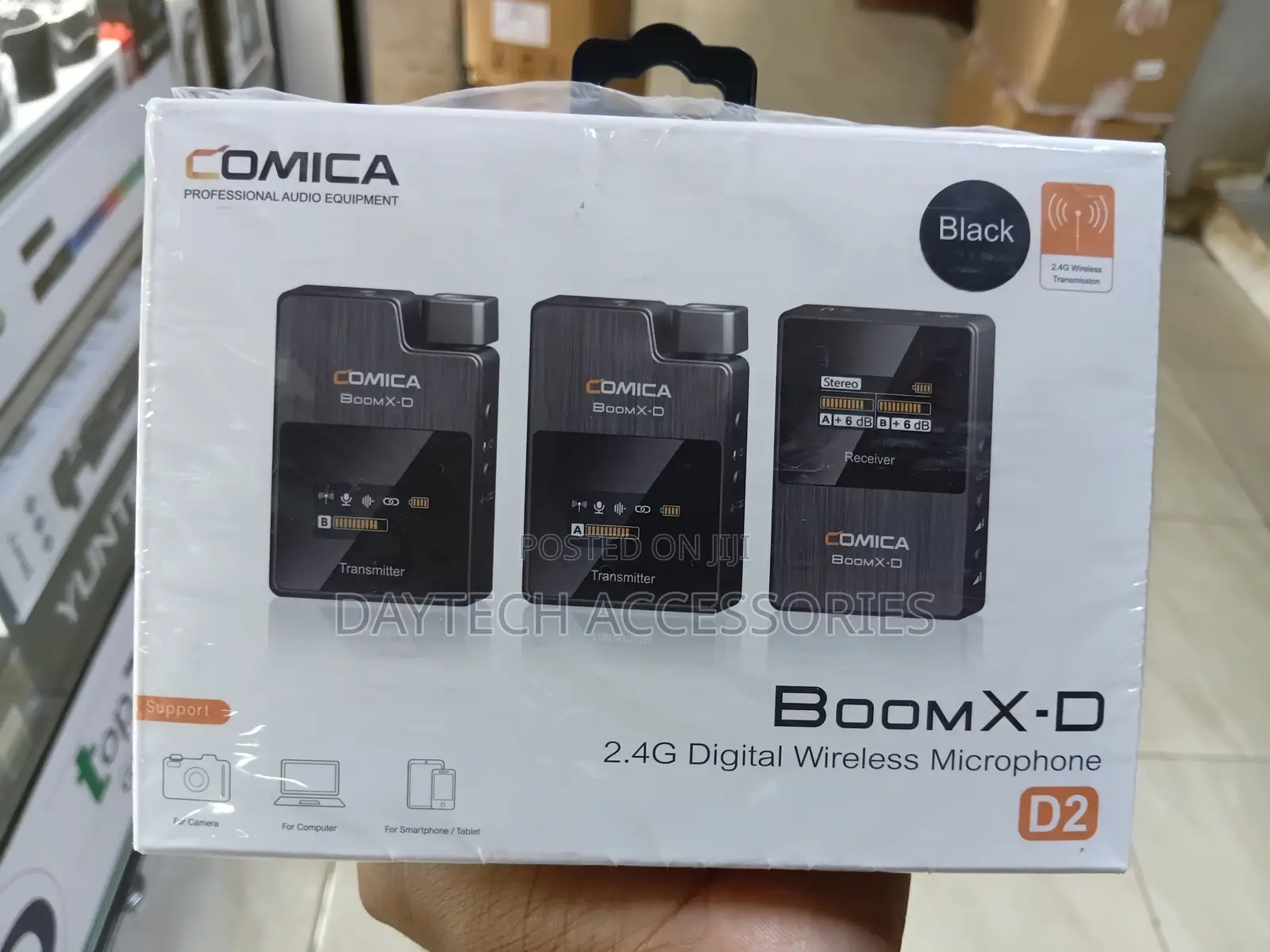 Comica Boomx-D D2 Wireless Microphone System.