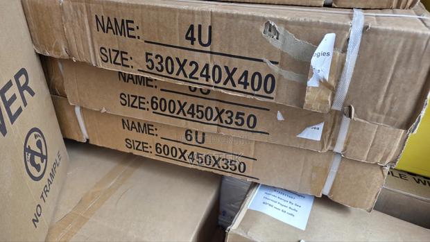 9u Wall Mount Data Rack 600×450×500 - main view