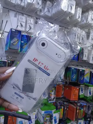 Transparent Phone Case Is Designed to Fit the iPhone 17 Air,.