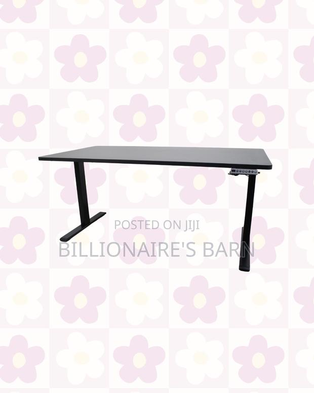 Create a Smarter Desk With a Standing Desk All-Day Electric Movement - thumbnail 2