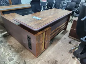 1.8m Executive Boss Desk With L-Extension