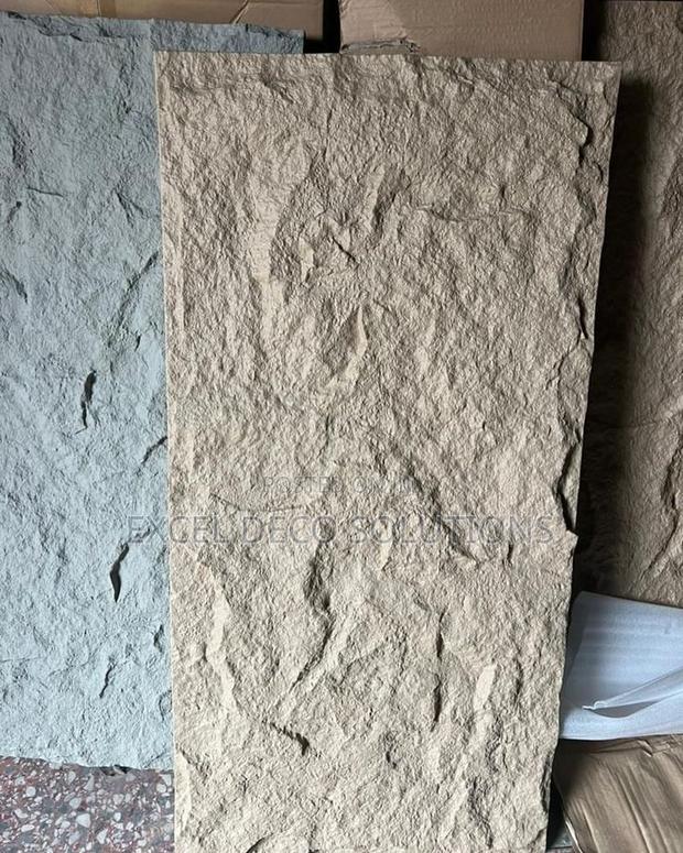 Pu Stone for Durable and Decorative Wall Covering Use Areas
