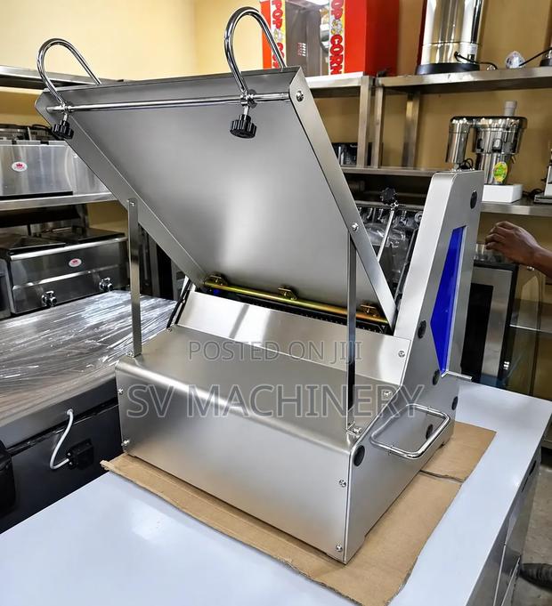 Heavy Duty Bread Slicer Machine