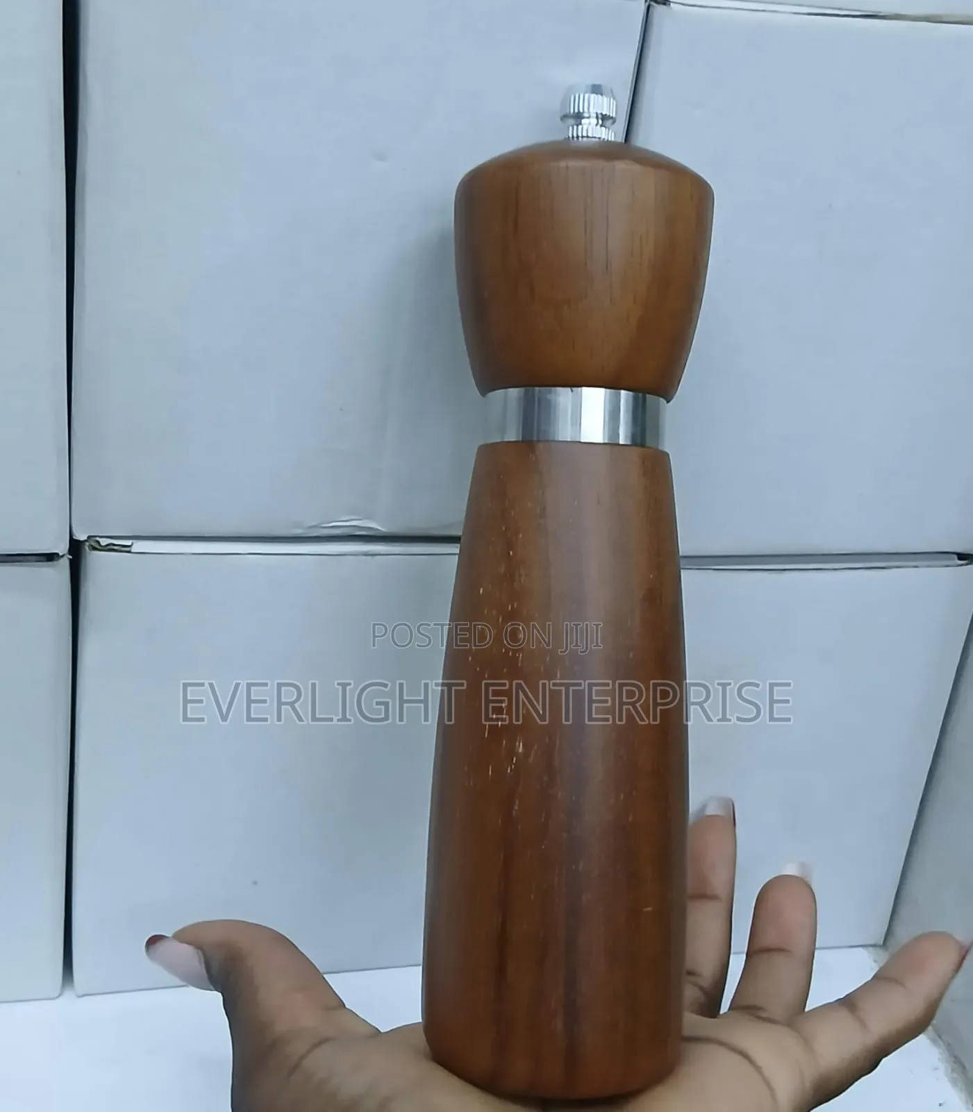 Wooden Portable Spice // Pepper Grinder