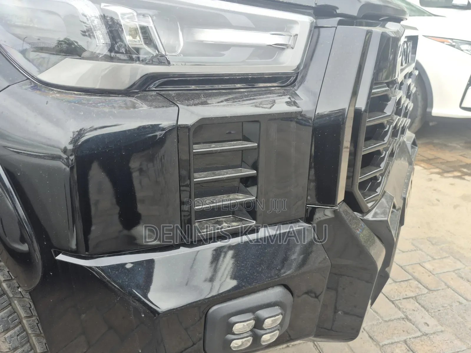 Toyota Hilux 2019 Burgundy