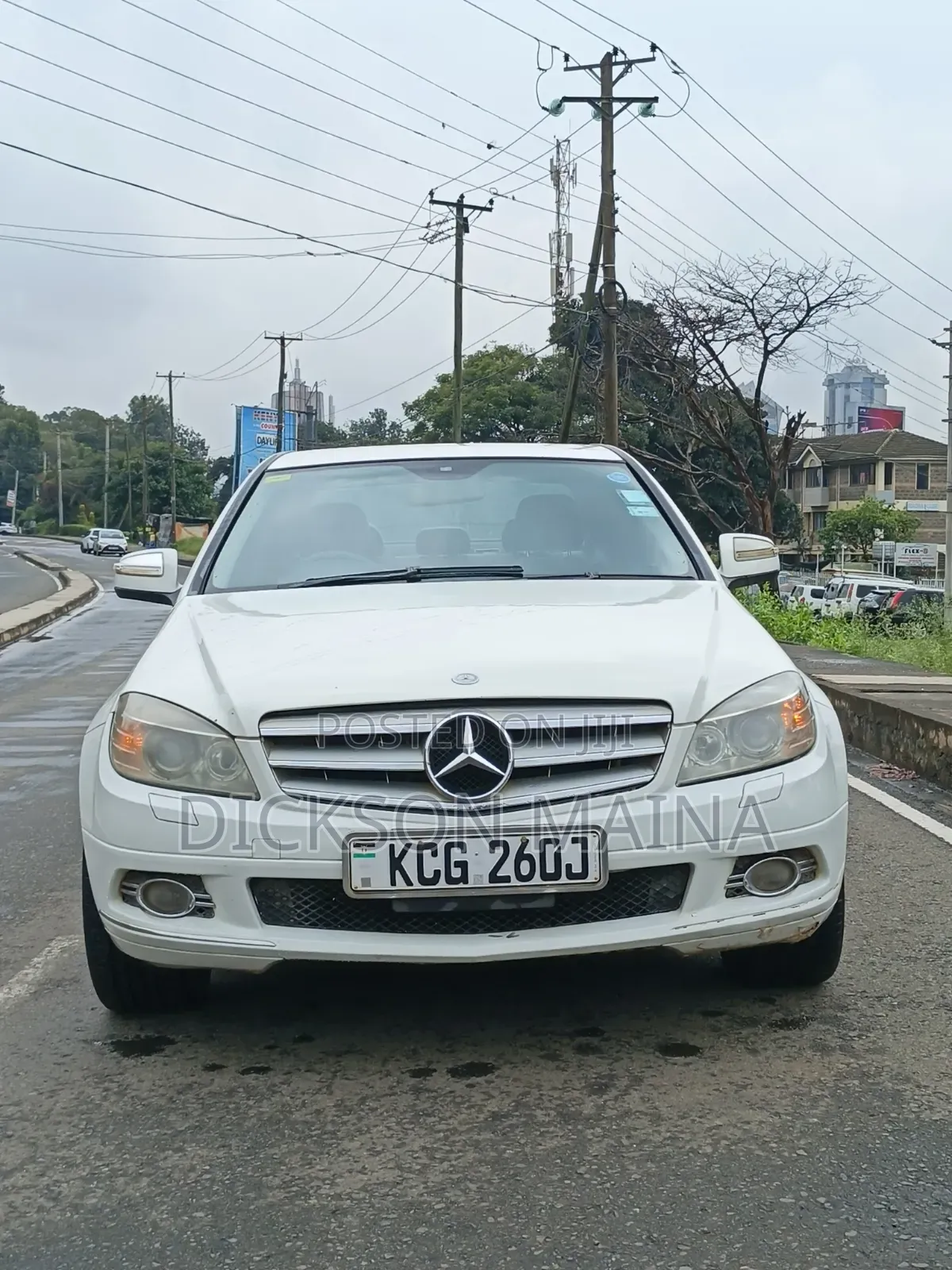Mercedes-Benz C200 2009 White