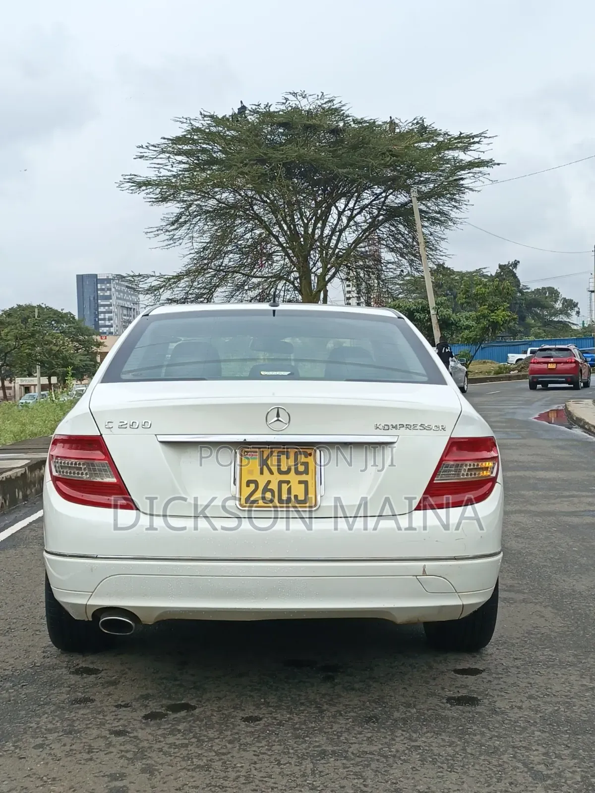 Mercedes-Benz C200 2009 White