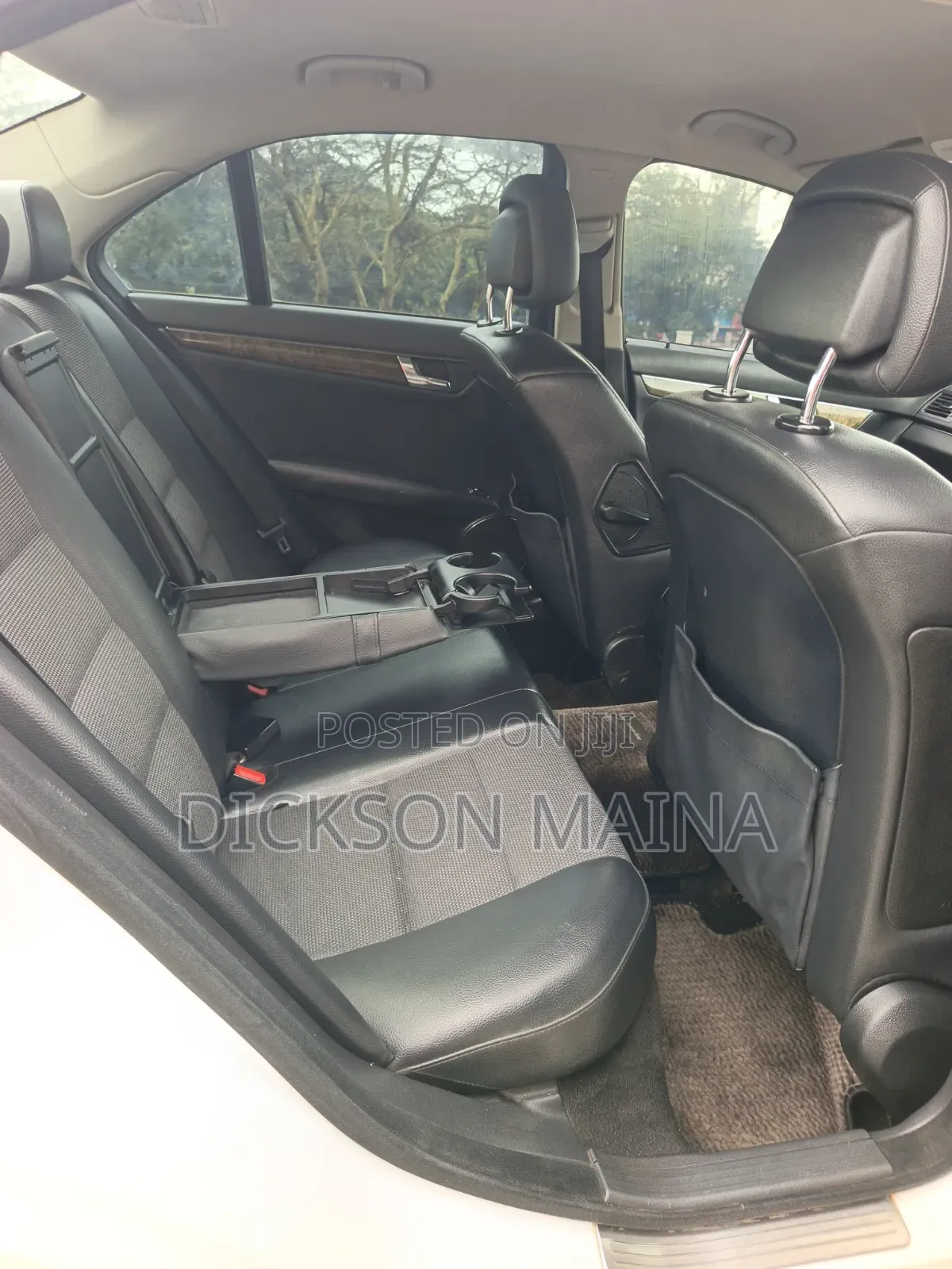 Mercedes-Benz C200 2009 White