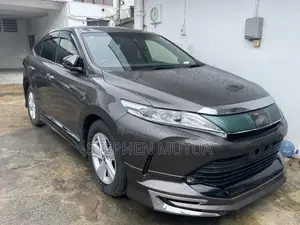 Toyota Harrier 2.0 2019 Gray
