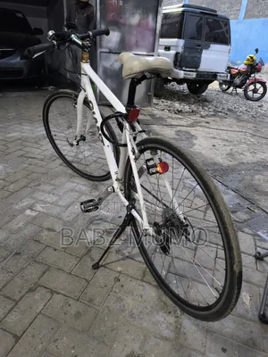 Giant Escape R3 Bike Size 26