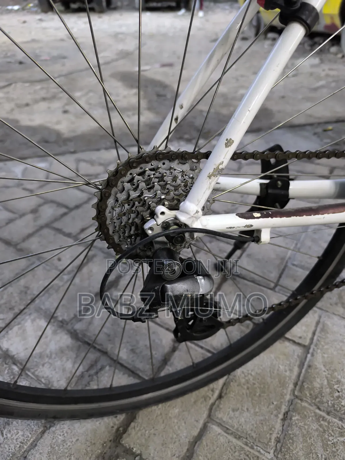 Giant Escape R3 Bike Size 26