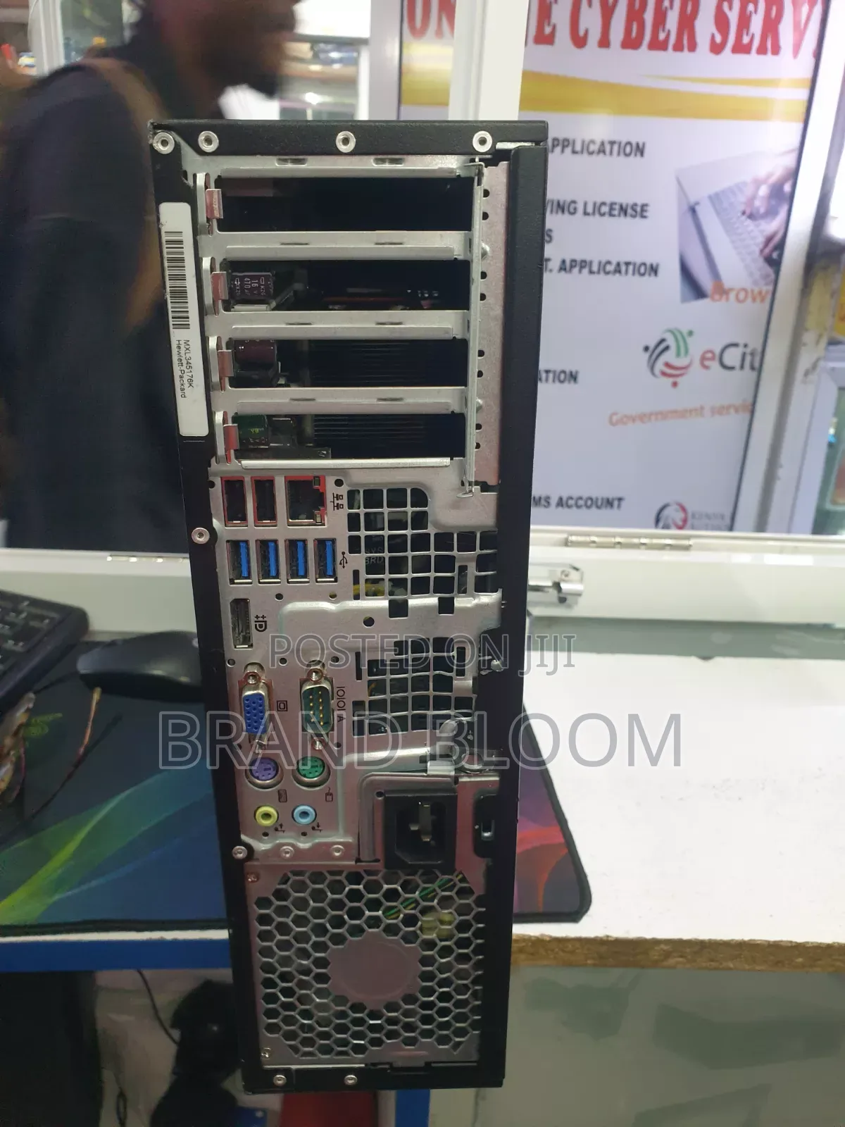 Desktop Computer HP 4GB Intel Core i5 HDD 500GB