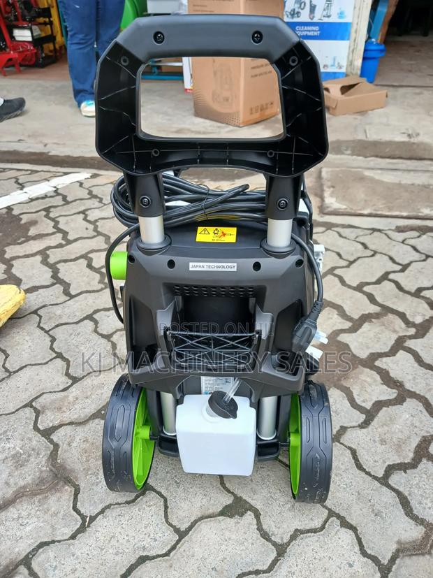 1900psi Electric Pressure Washer - thumbnail 2