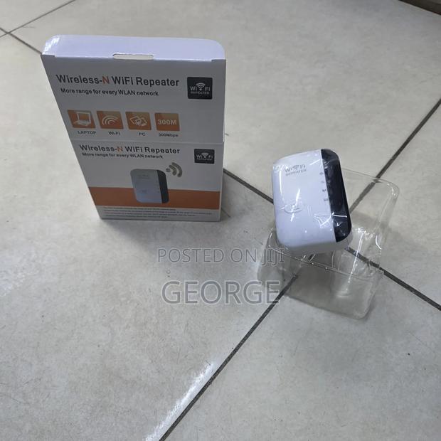 Pix-Link Wireless-N Repeater for Home Office