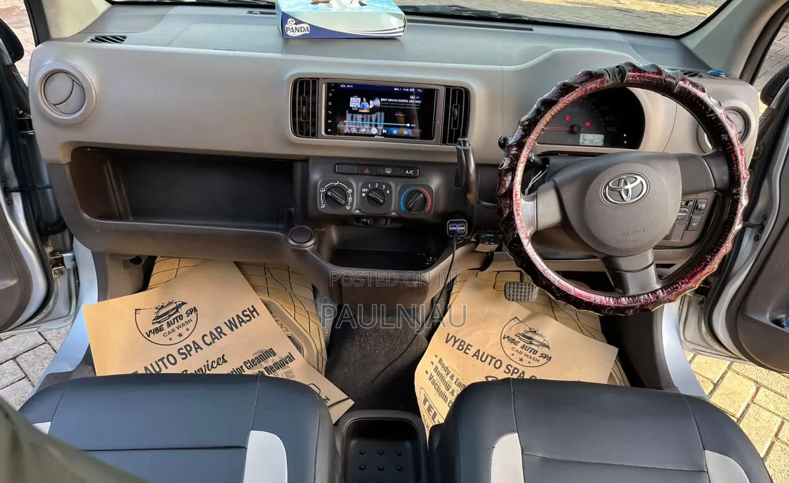 Toyota Passo 2015 Silver