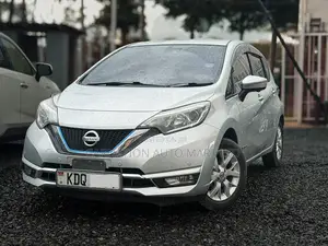 Nissan Note 1.2 Hybrid 2017 Silver