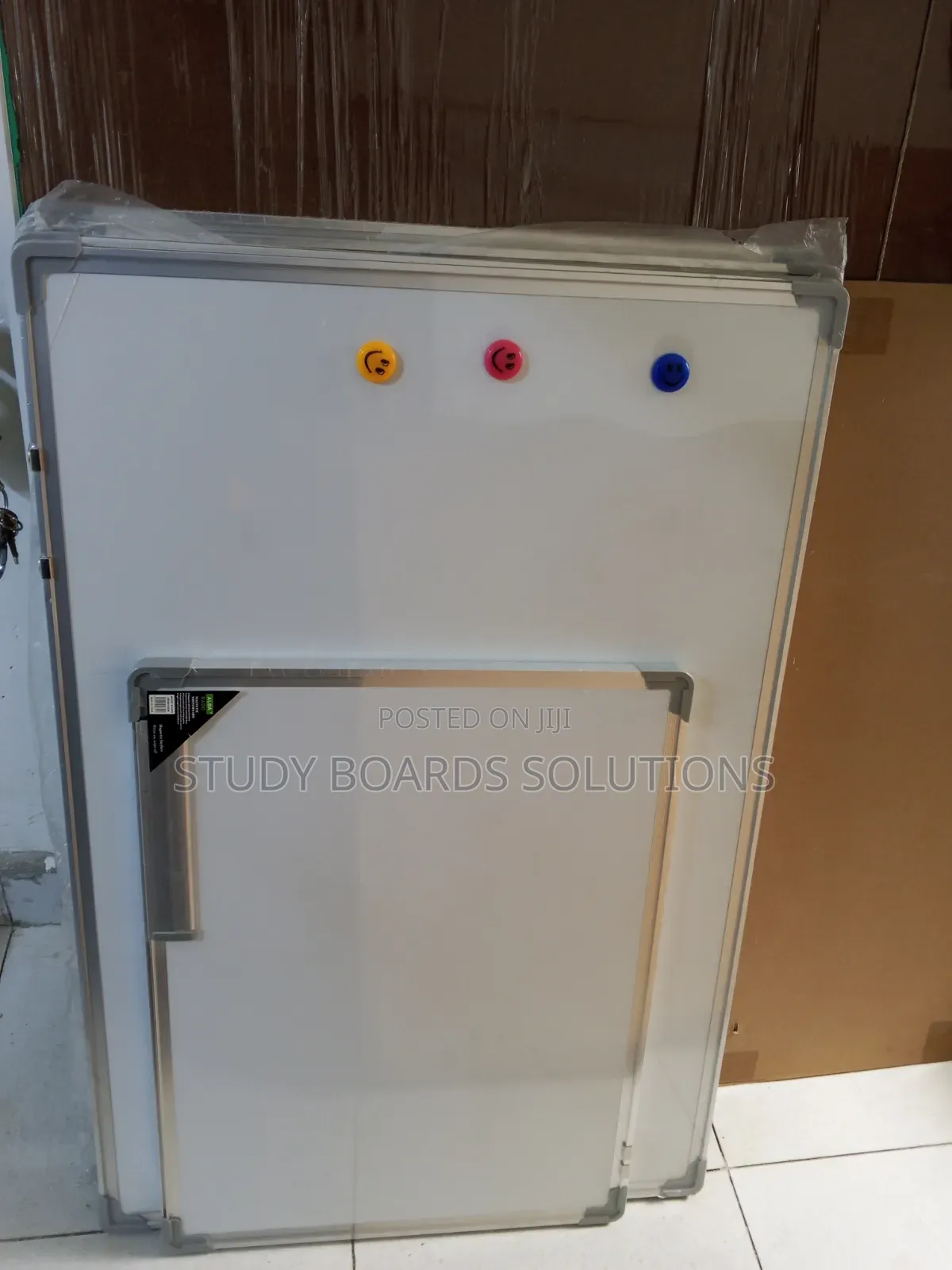 Whiteboards Whiteboards//Dry Erase Board for Schools and Offices