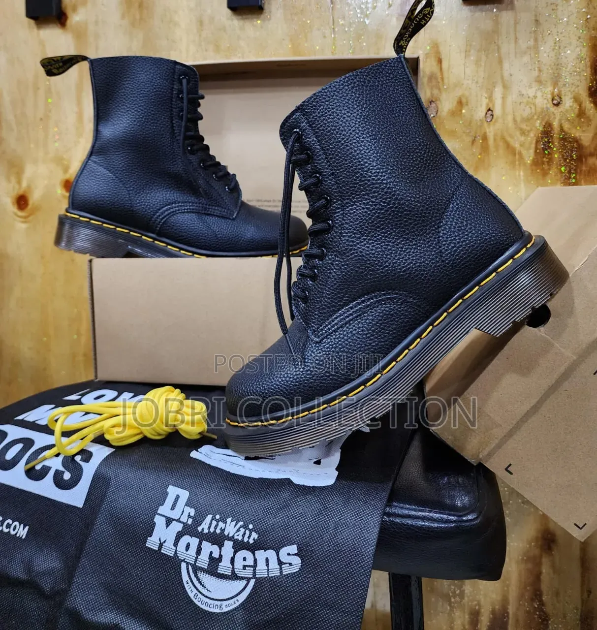 High Quality Leather Dr. Martens Airwair High Cut Boots