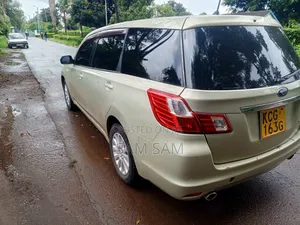 Subaru Exiga 2009 Gold