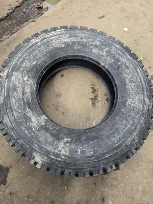 315 /80 R22. 5 Sunfull Tyres (Diff)