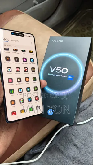 Vivo V50 512 GB Blue