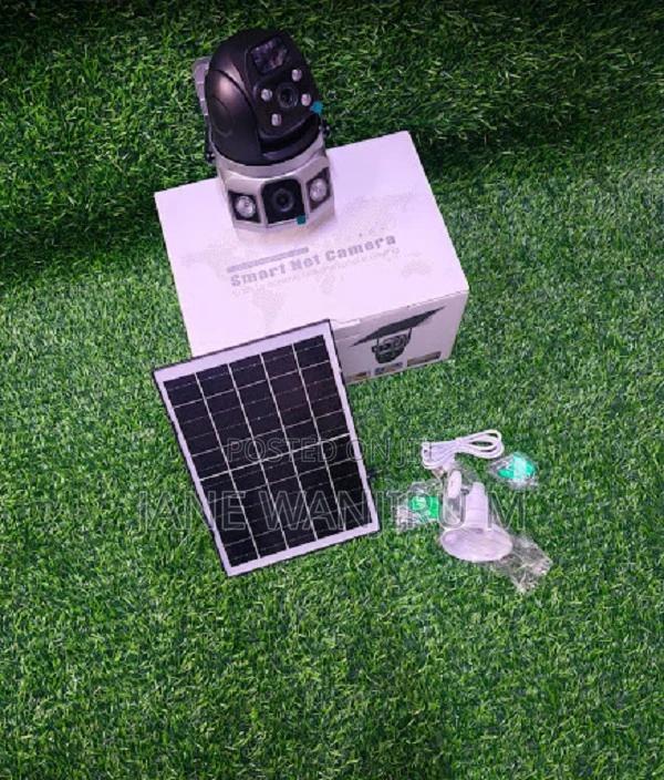 Dual Lens Solar Camera With Auto Tracking