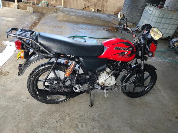 Bajaj Boxer 2023 Red