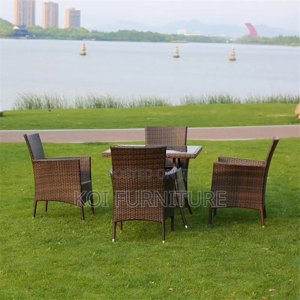 Dining Set; Durable 4 Seaters Dining Set Made of Rattan With Table - thumbnail 4