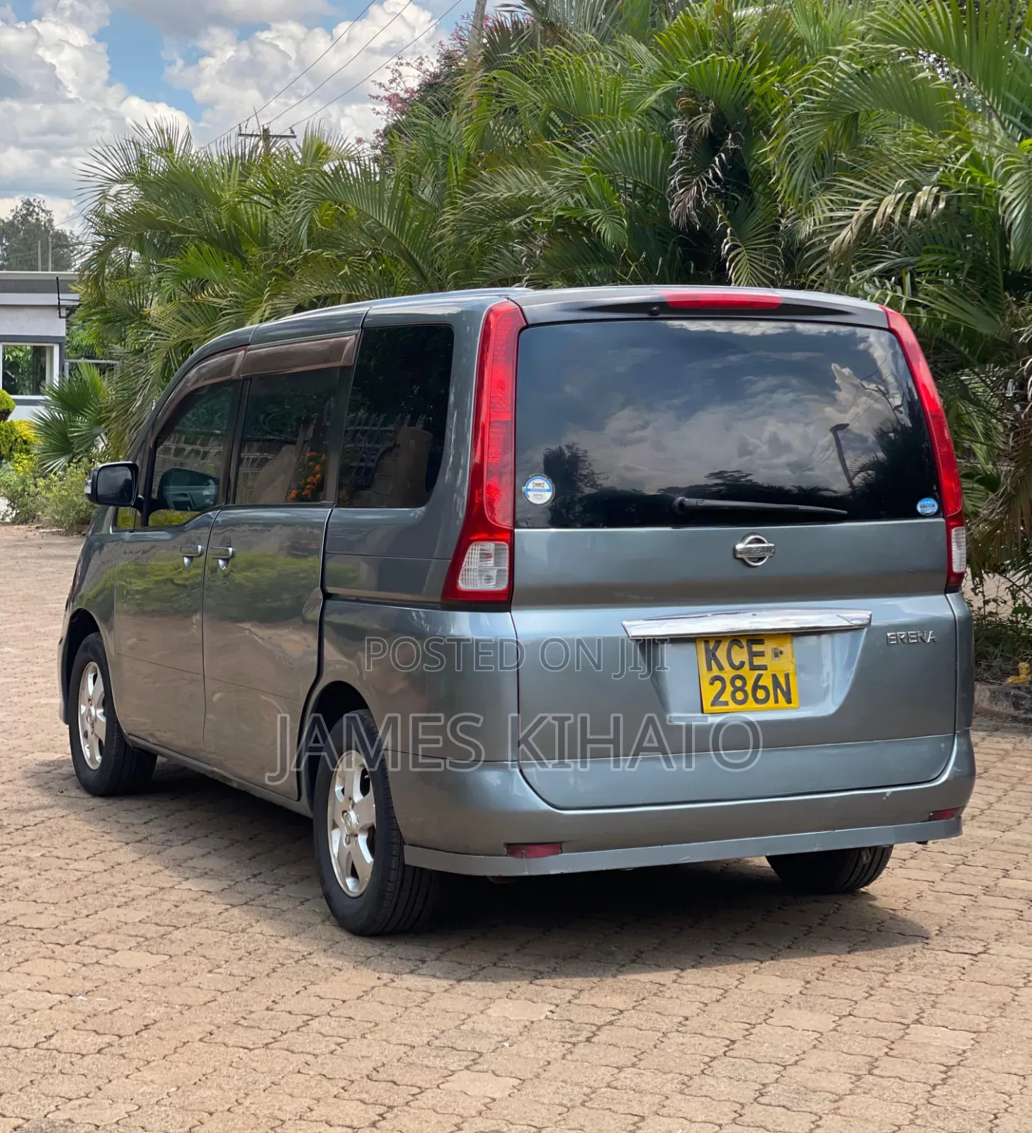 Nissan Serena 2008 Blue