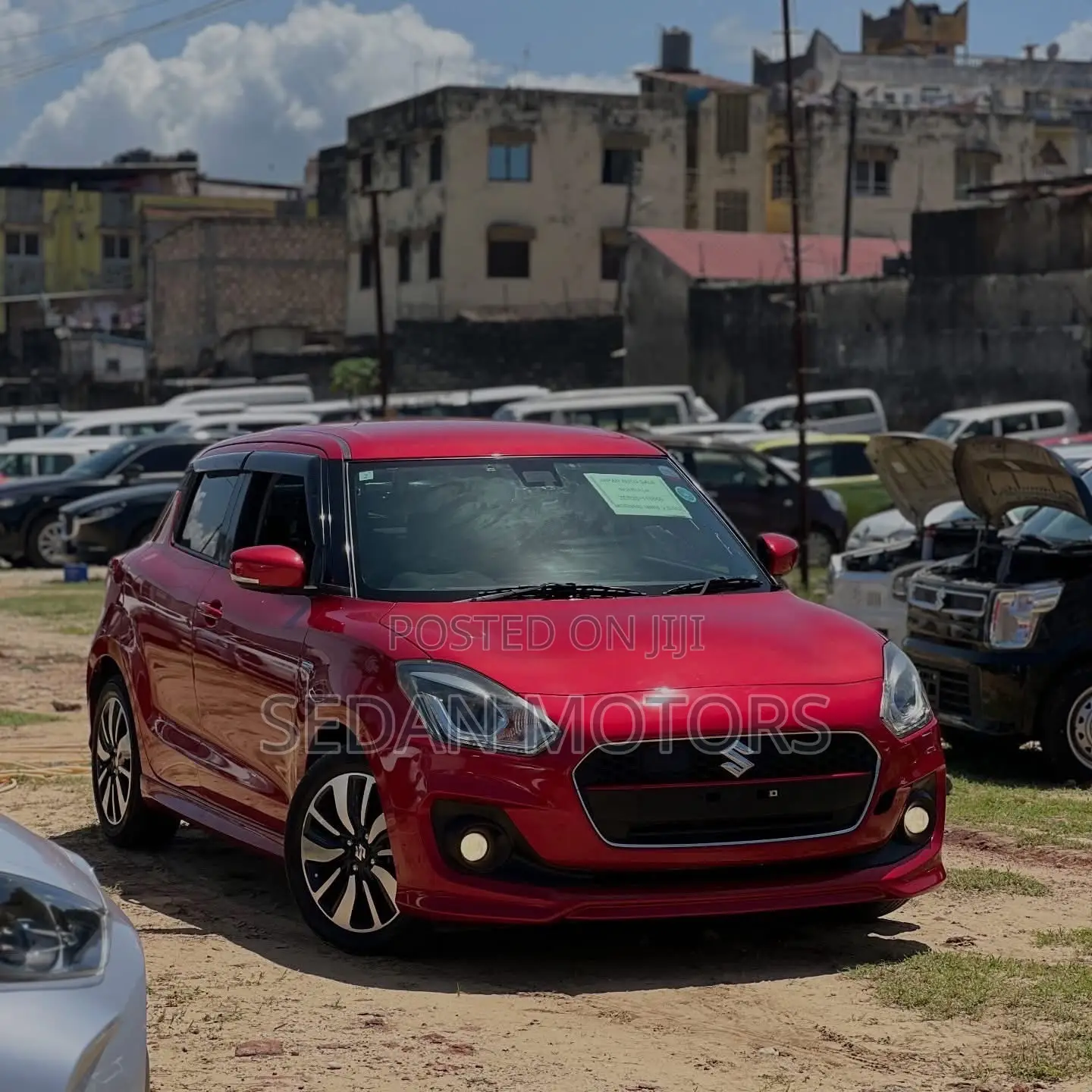 Suzuki Swift 2019 Red