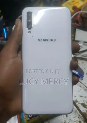 Samsung Galaxy A50 128 GB White