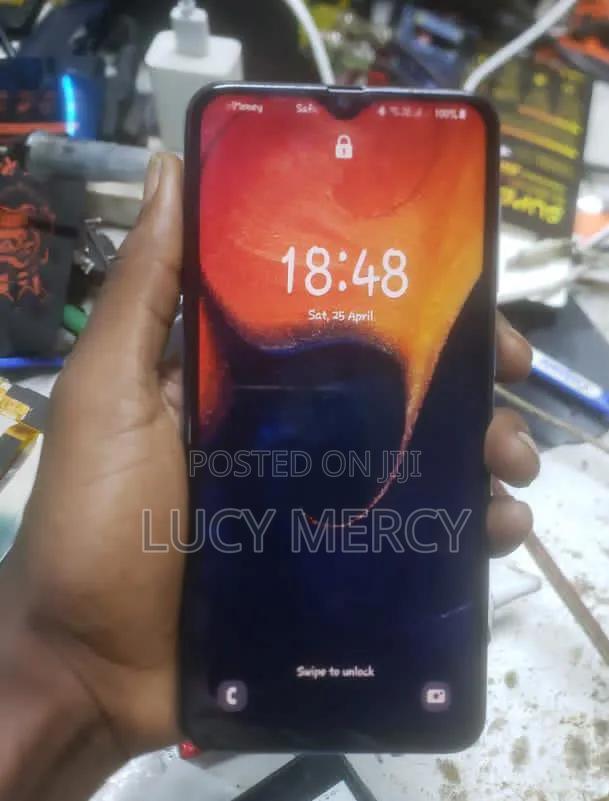 Samsung Galaxy A50 128 GB White - thumbnail 2