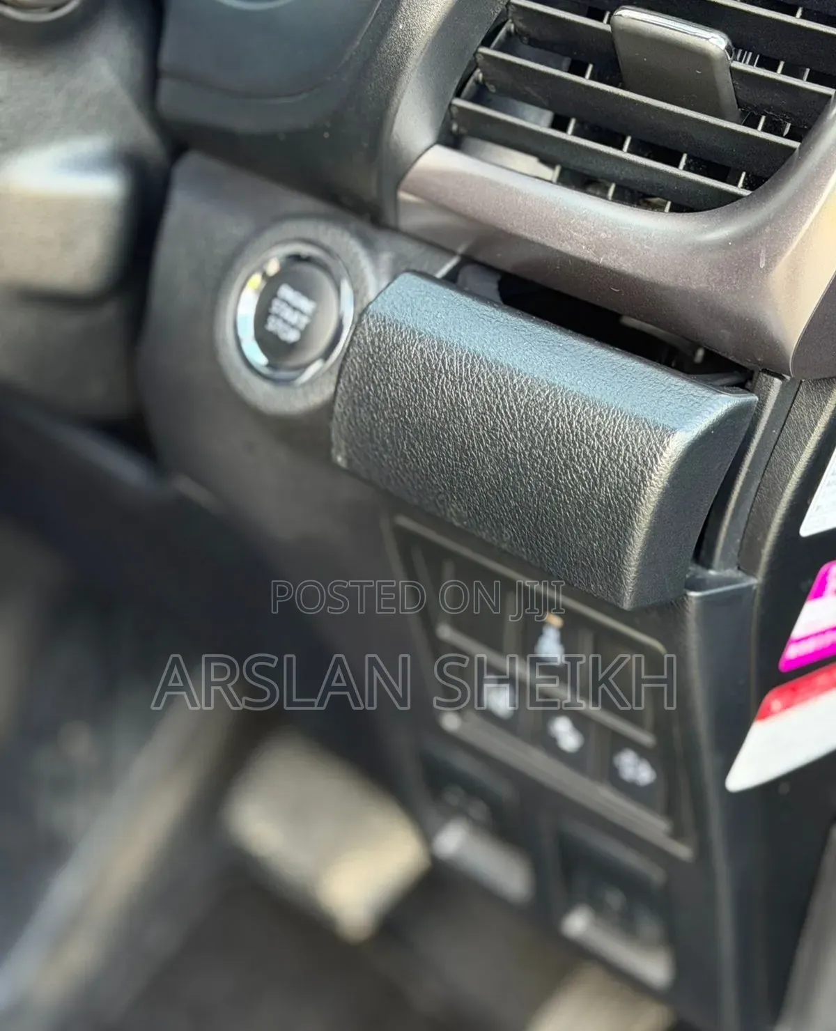 Toyota Hilux 2019 Black
