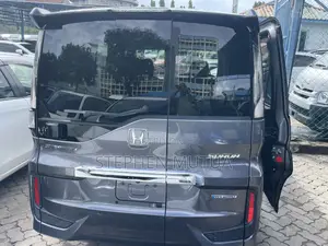 Honda Stepwgn 2019 Gray