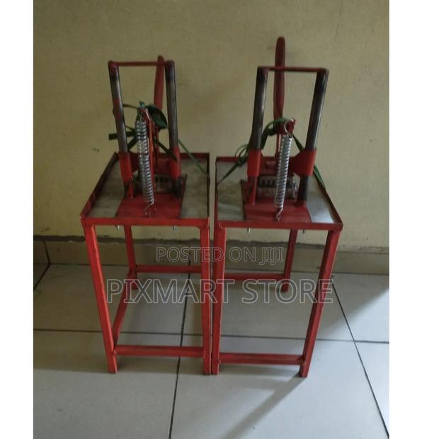 Chips Cutter Available at Discounted Prices