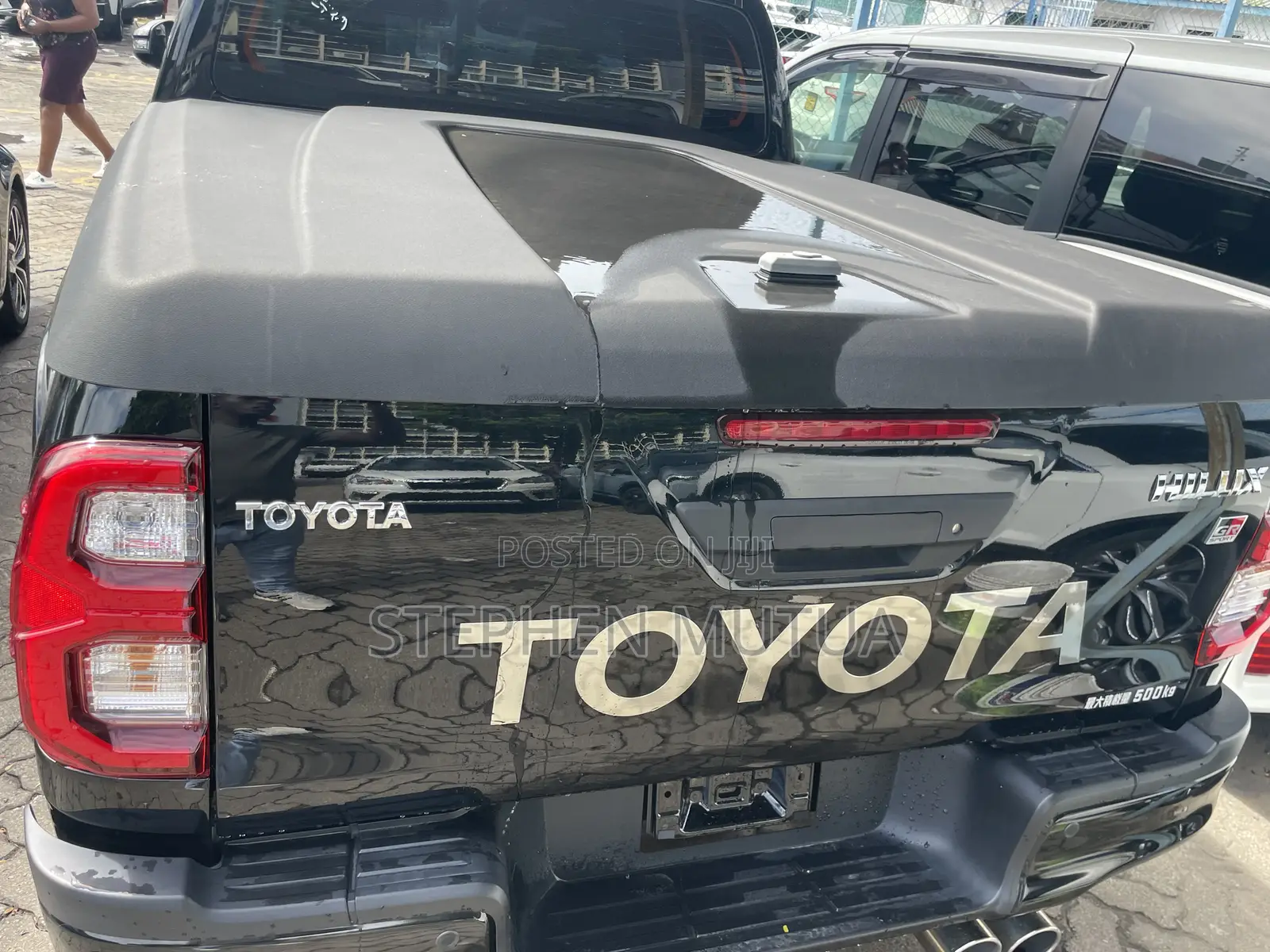 Toyota Hilux Revo Double Cab Deisel 2.4 AWD 2022 Black