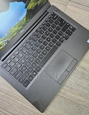 Laptop Dell Latitude 7400 8GB Intel Core i5 SSD 256GB