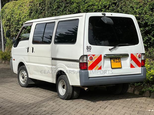 Mazda Bongo 2011 White - thumbnail 12
