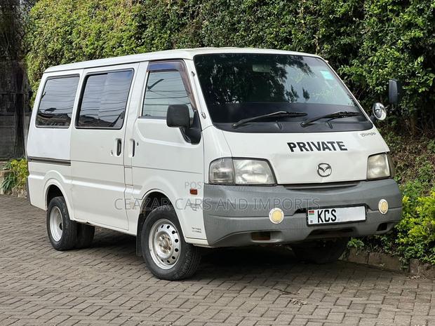 Mazda Bongo 2011 White - thumbnail 11
