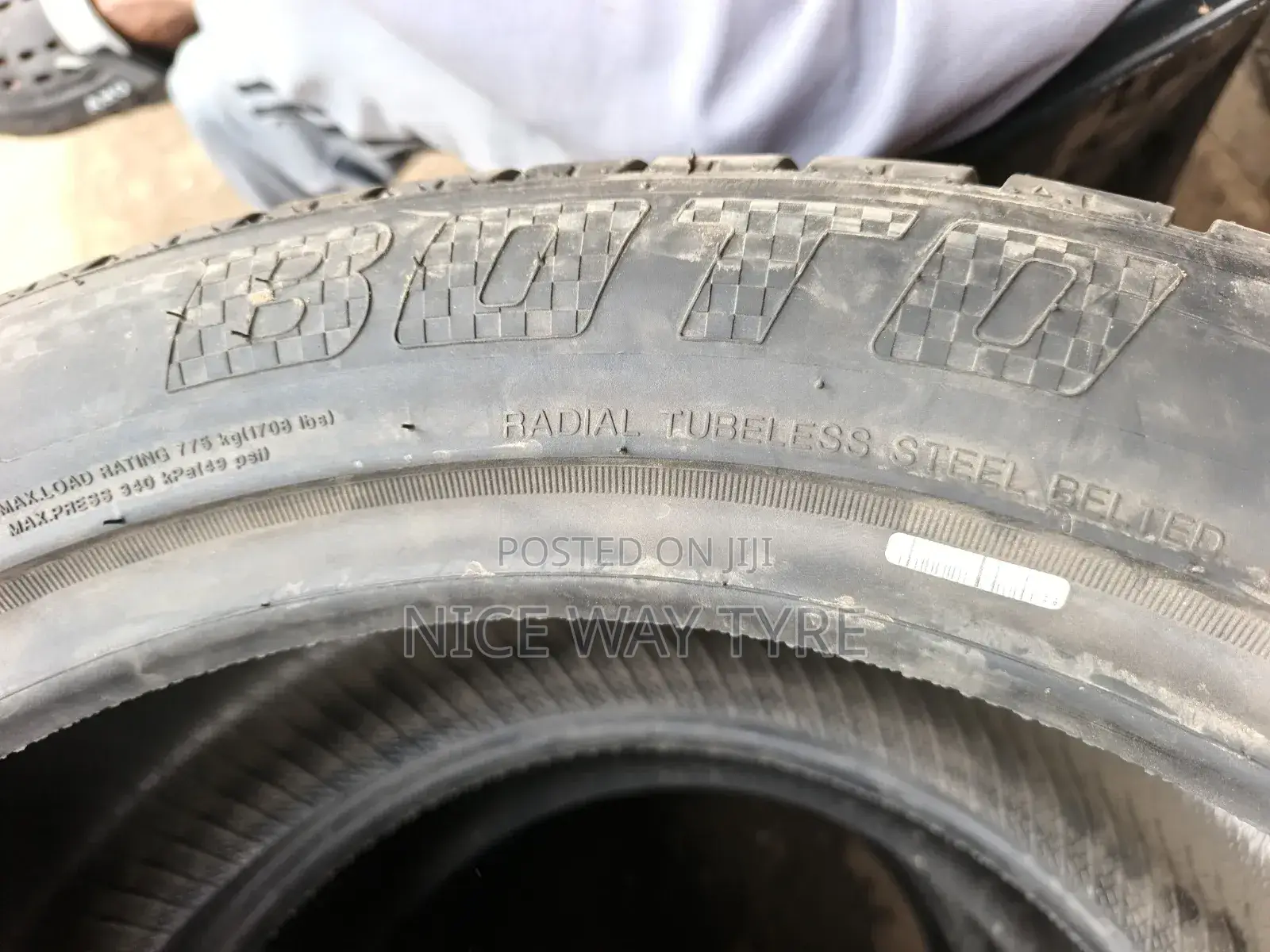245/45r17 Boto