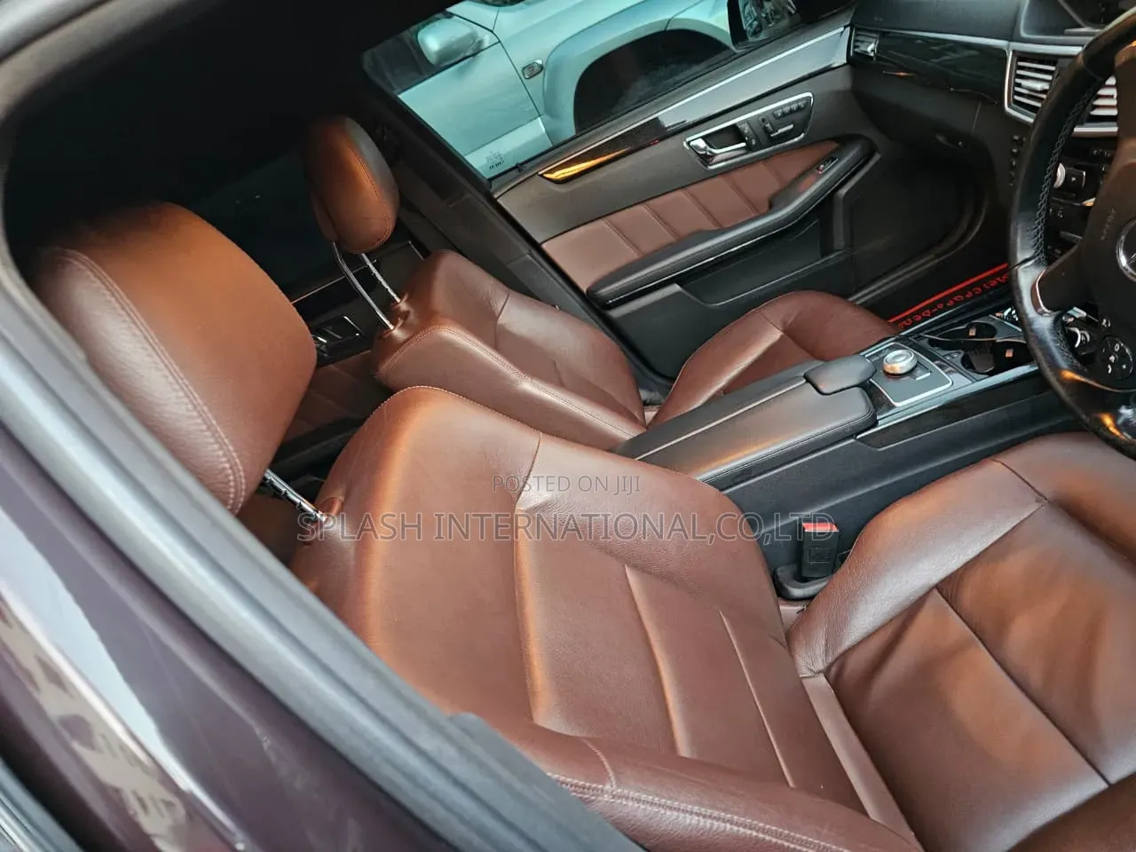 Mercedes-Benz E300 2012 Maroon